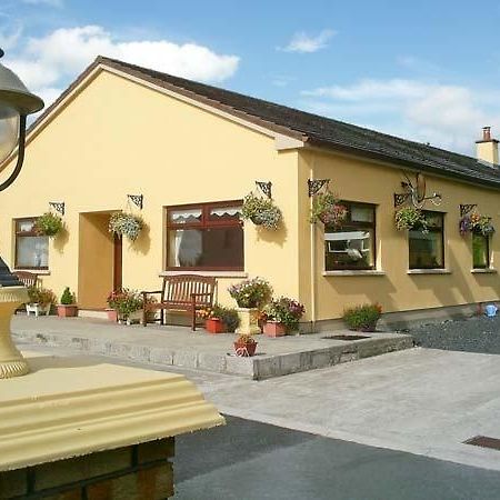 Derry House Villa Listowel ภายนอก รูปภาพ